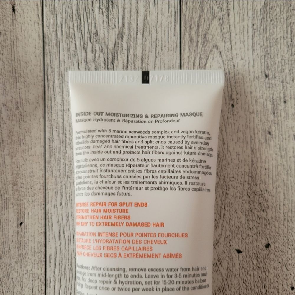Voir A Walk In the Sun Repair Masque - Picture 3 of 4